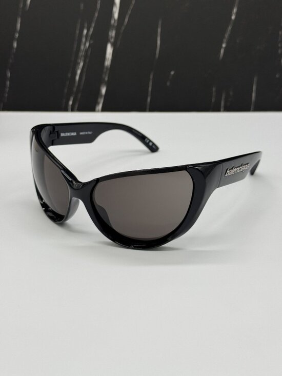 NEW BALENCIAGA BB0201S 001 BLACK OVERSIZED WOMEN SUNGLASSES BALENCIAGA EYEWEAR main image 11